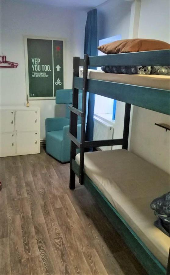 Bern Hostel Chişinău Extérieur photo