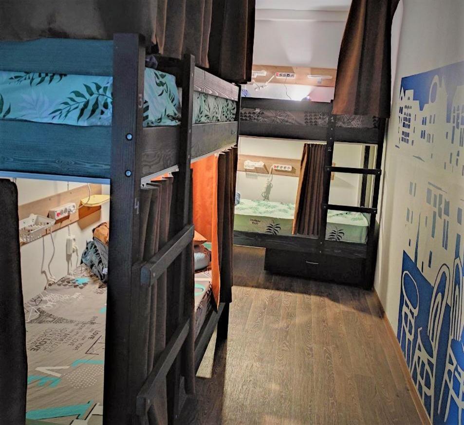 Bern Hostel Chişinău Extérieur photo