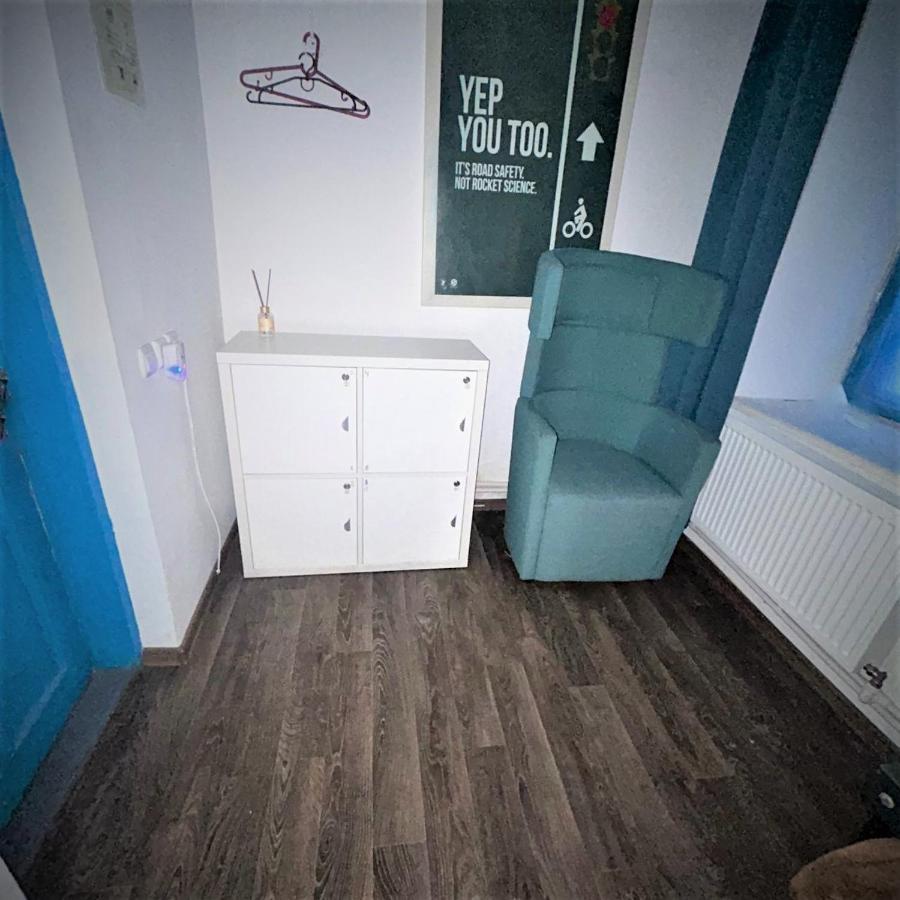 Bern Hostel Chişinău Extérieur photo