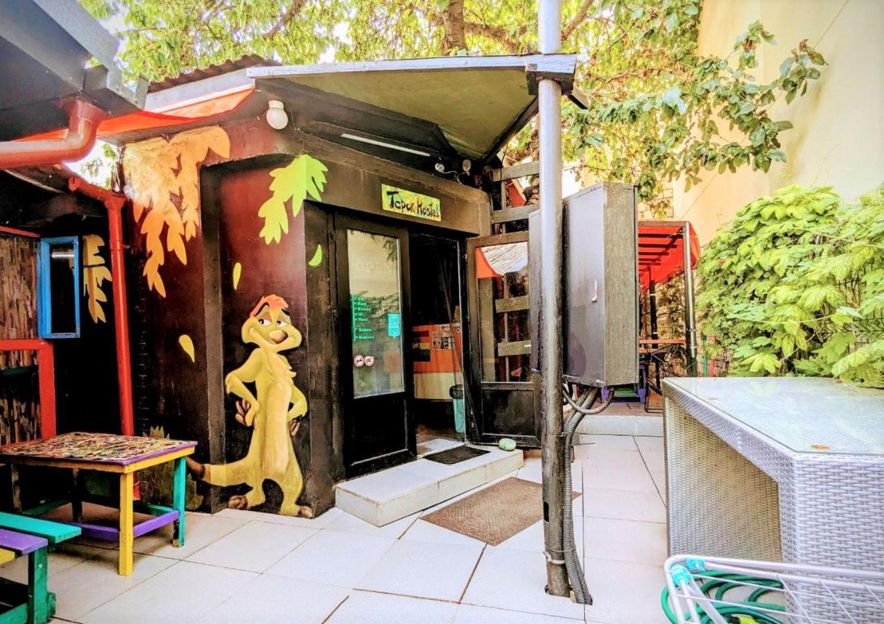 Bern Hostel Chişinău Extérieur photo